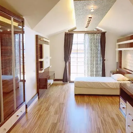 Viktoria * Antalya