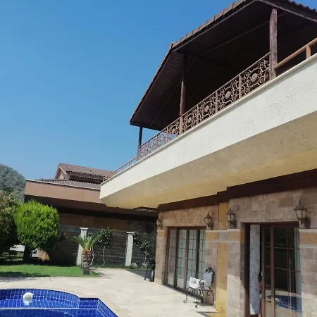 Villa Viktoria